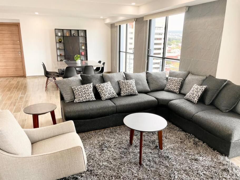 Place In South City. Apartment *
